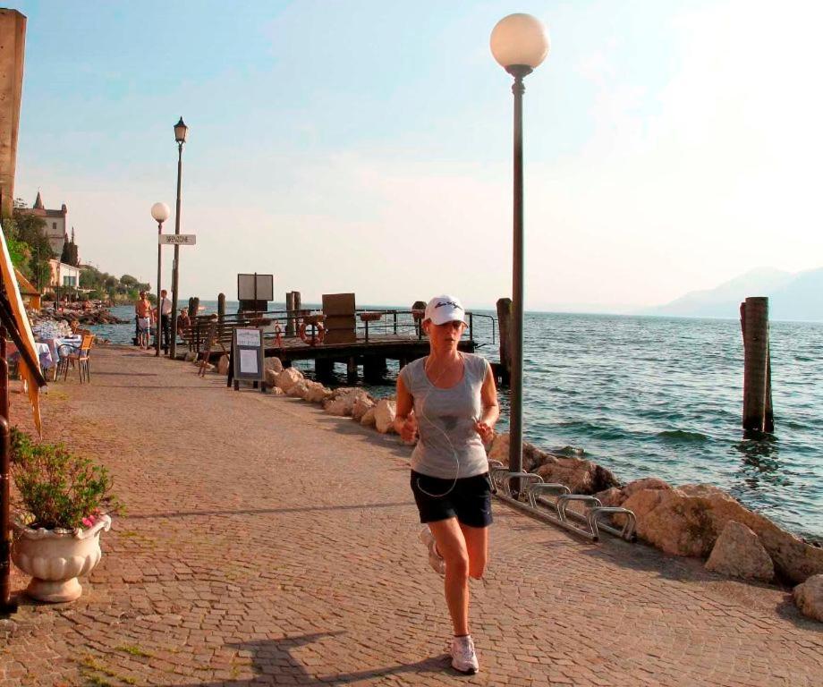 Hotel Eden Brenzone sul Garda Ngoại thất bức ảnh
