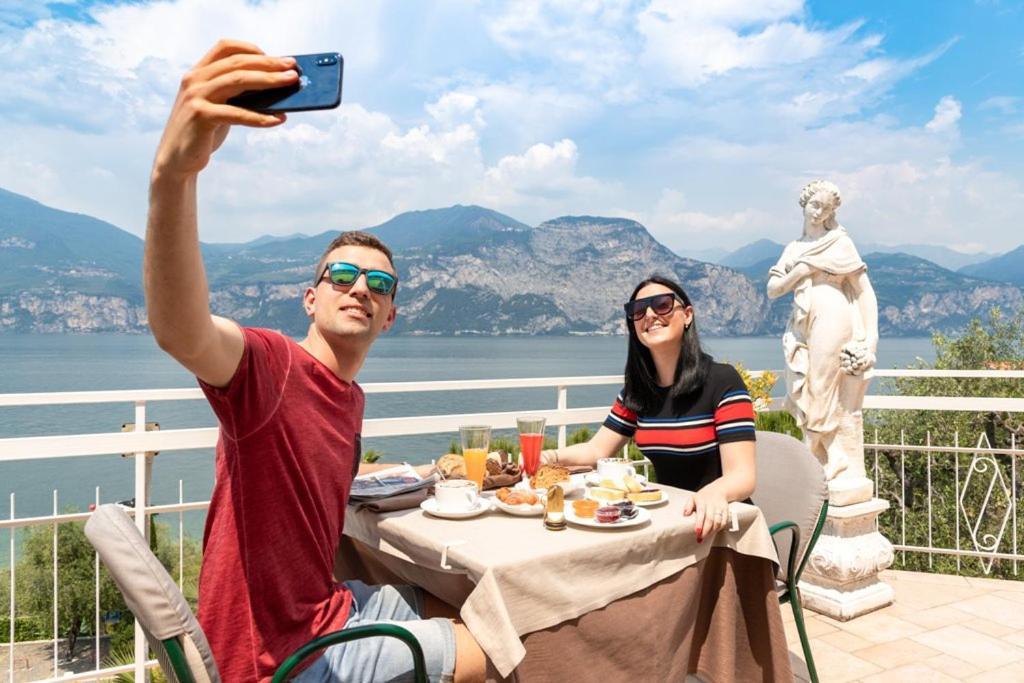 Hotel Eden Brenzone sul Garda Ngoại thất bức ảnh