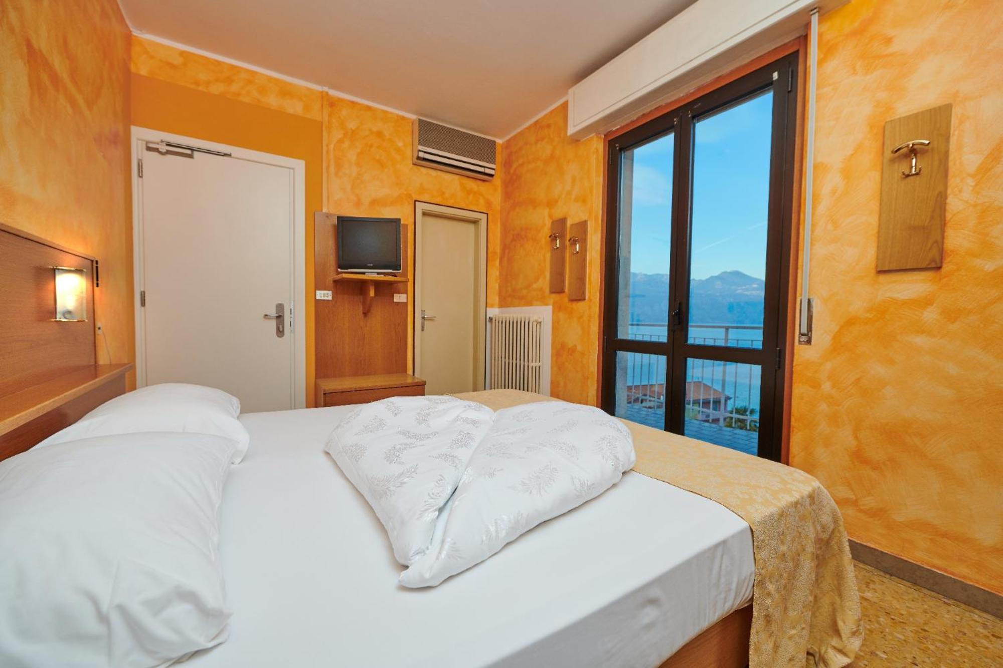 Hotel Eden Brenzone sul Garda Phòng bức ảnh